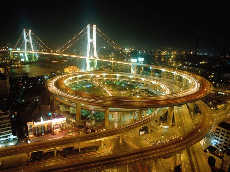 Oдин из самых красивых мостов в мире - в  Japan .
